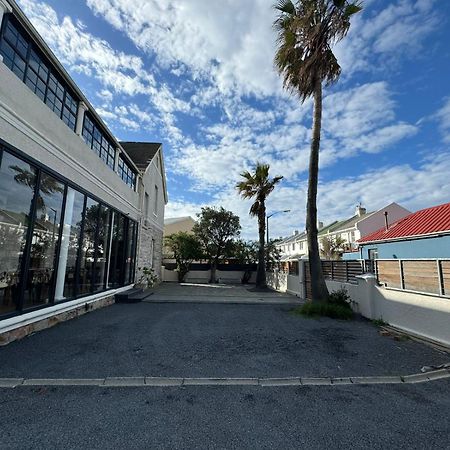 The Place Muizenberg Esterno foto