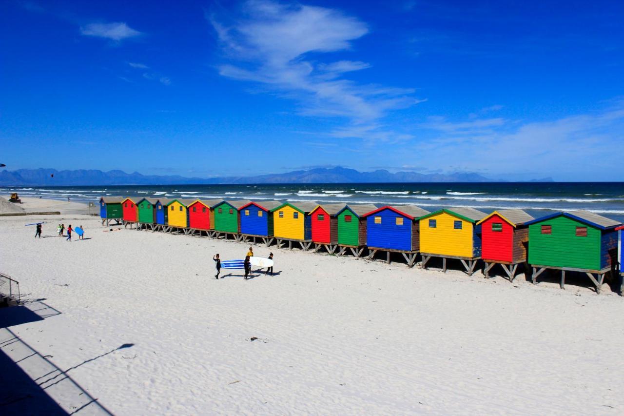 The Place Muizenberg Esterno foto